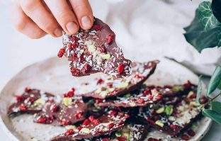 Chocolade bark met cranberry’s & pistache