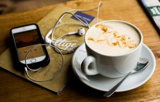 Food podcasts zijn als Chef’s Tables afleveringen voor je oren.