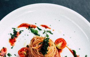Spaghetti met pangritata en ansjovis