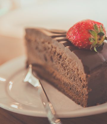 No-bake chocolade taart met Baileys slagroom
