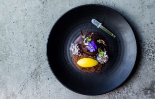 Interview: Food fotograaf Ashkan van Dishtales geeft ons zijn kijk op het vak.