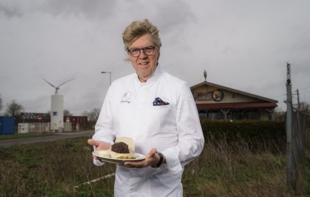 Meesterkok Robert Kranenborg tovert truckerscafé voor één dag om tot culinaire hotspot!