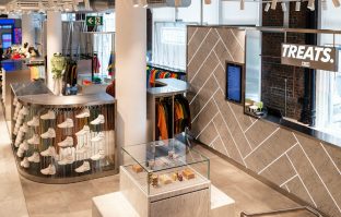 Restaurant merchandise: For The Hungry Hypebeast!