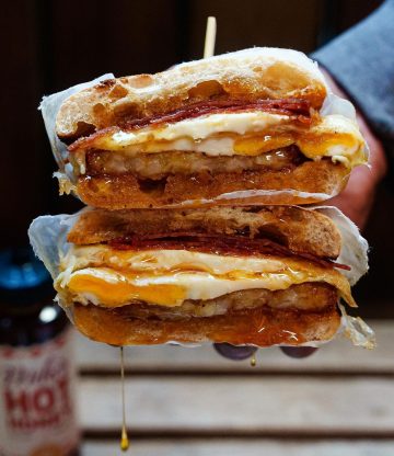 Hot Honey is…HOT, dus hierbij 5 manieren om het te gebruiken ASAP!