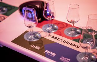 The Art of Drinks: GROTER DAN OOIT OP NIEUWE LOCATIE IN AMSTERDAM NOORD