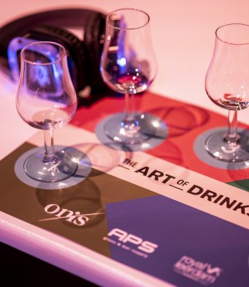 The Art of Drinks: GROTER DAN OOIT OP NIEUWE LOCATIE IN AMSTERDAM NOORD