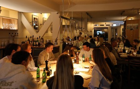 Spaghetteria Jan Hanzenstraat vernieuwt – maar blijft zichzelf