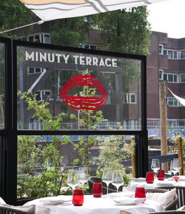 Summer Terrace by Bisous: waar glamour ‘golden hour’ ontmoet