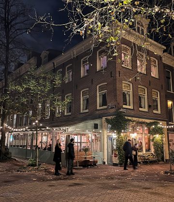 Een feestelijke decembermaand bij Café Caron